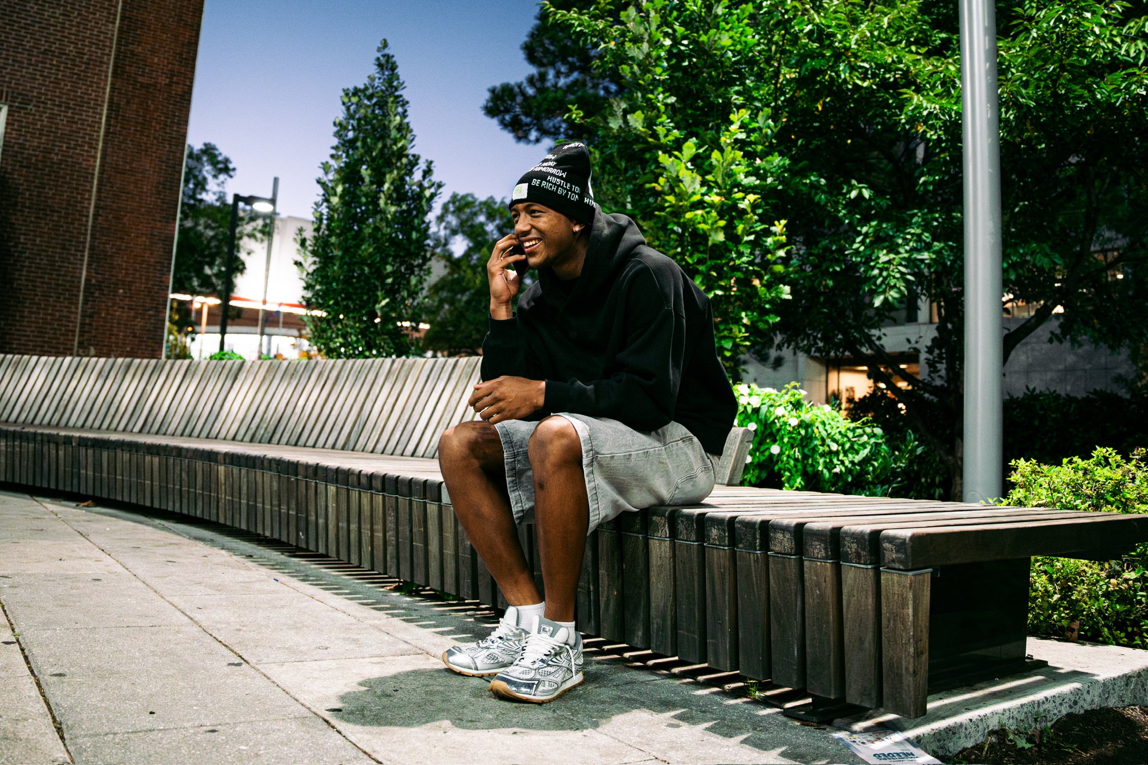 BLACK & TURQUOISE BEANIE