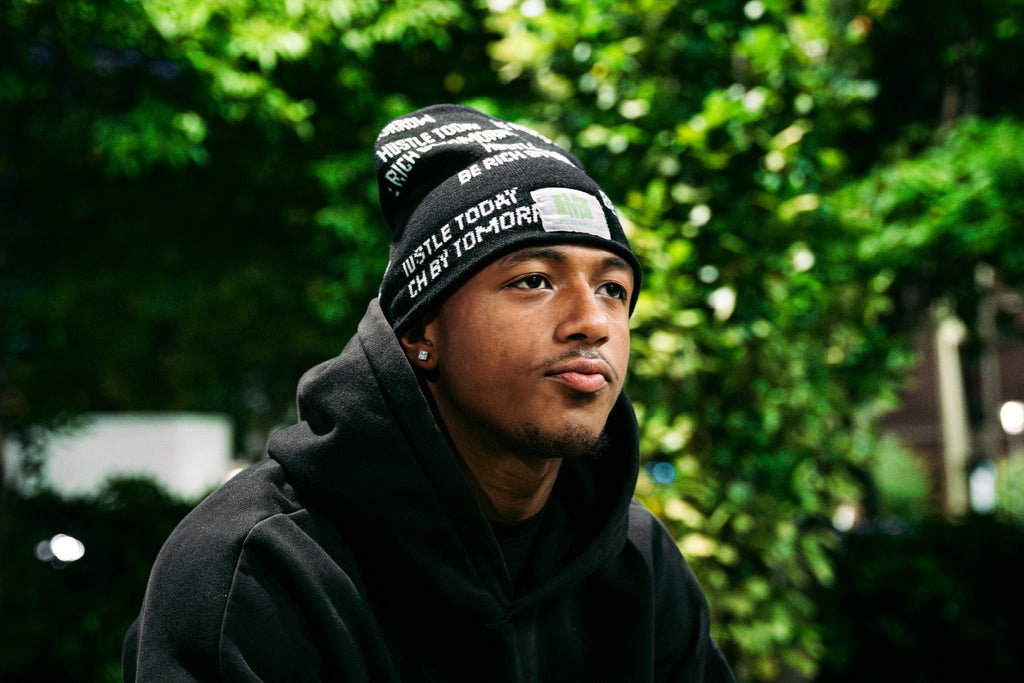 BLACK & TURQUOISE BEANIE